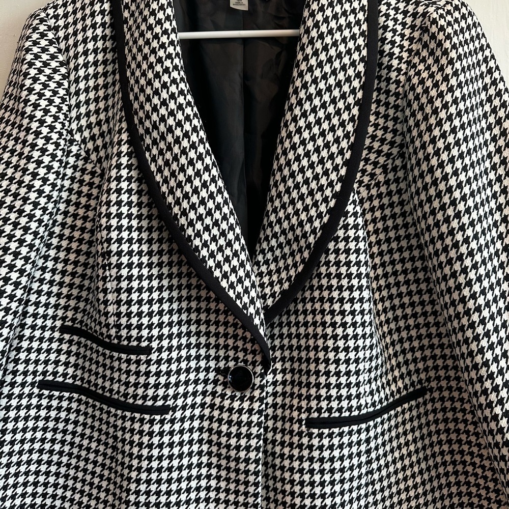 Kasper Women's Blazer - Black and White - Picture 4 of 9